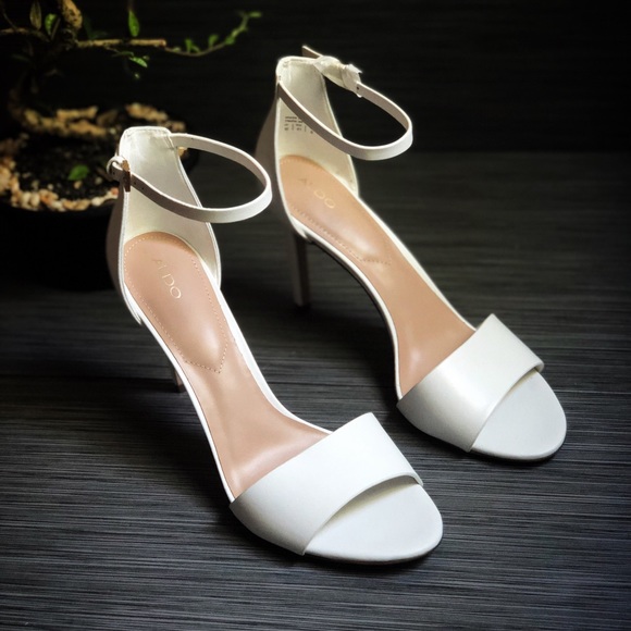 NWT White Leather Classy High Heel Dress Sandal - Picture 1 of 8